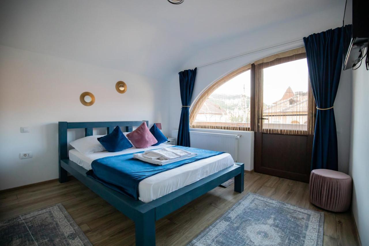 Dania&Petru Residence Tîrgu Ocna Extérieur photo