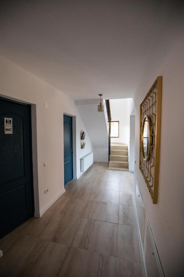 Dania&Petru Residence Tîrgu Ocna Extérieur photo